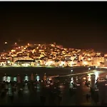 1ª Linea De Playa, Vistas Al Mar Y Muy Centrico. *