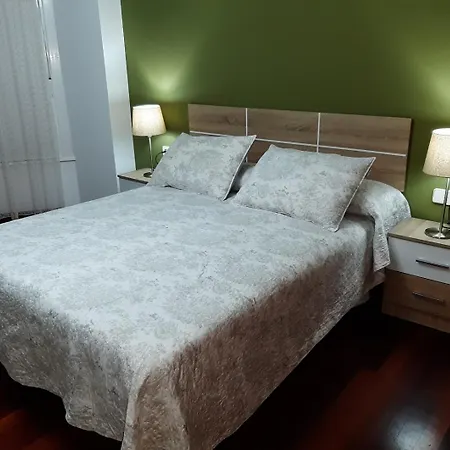 1ª Línea De Playa, Vistas Al Mar Y Muy Céntrico. Cariño